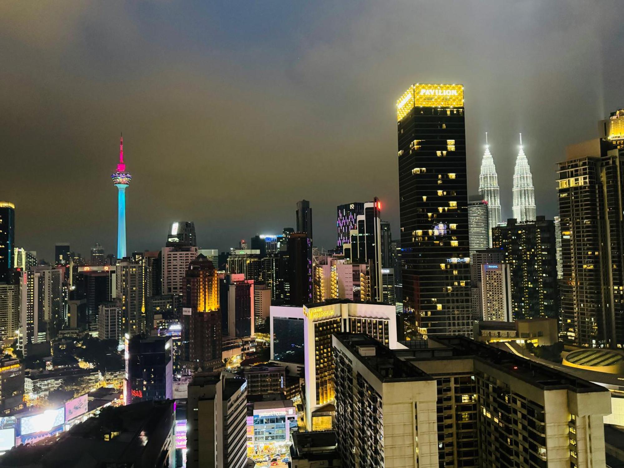 Luxury Suites At Axon Residence クアラルンプール エクステリア 写真